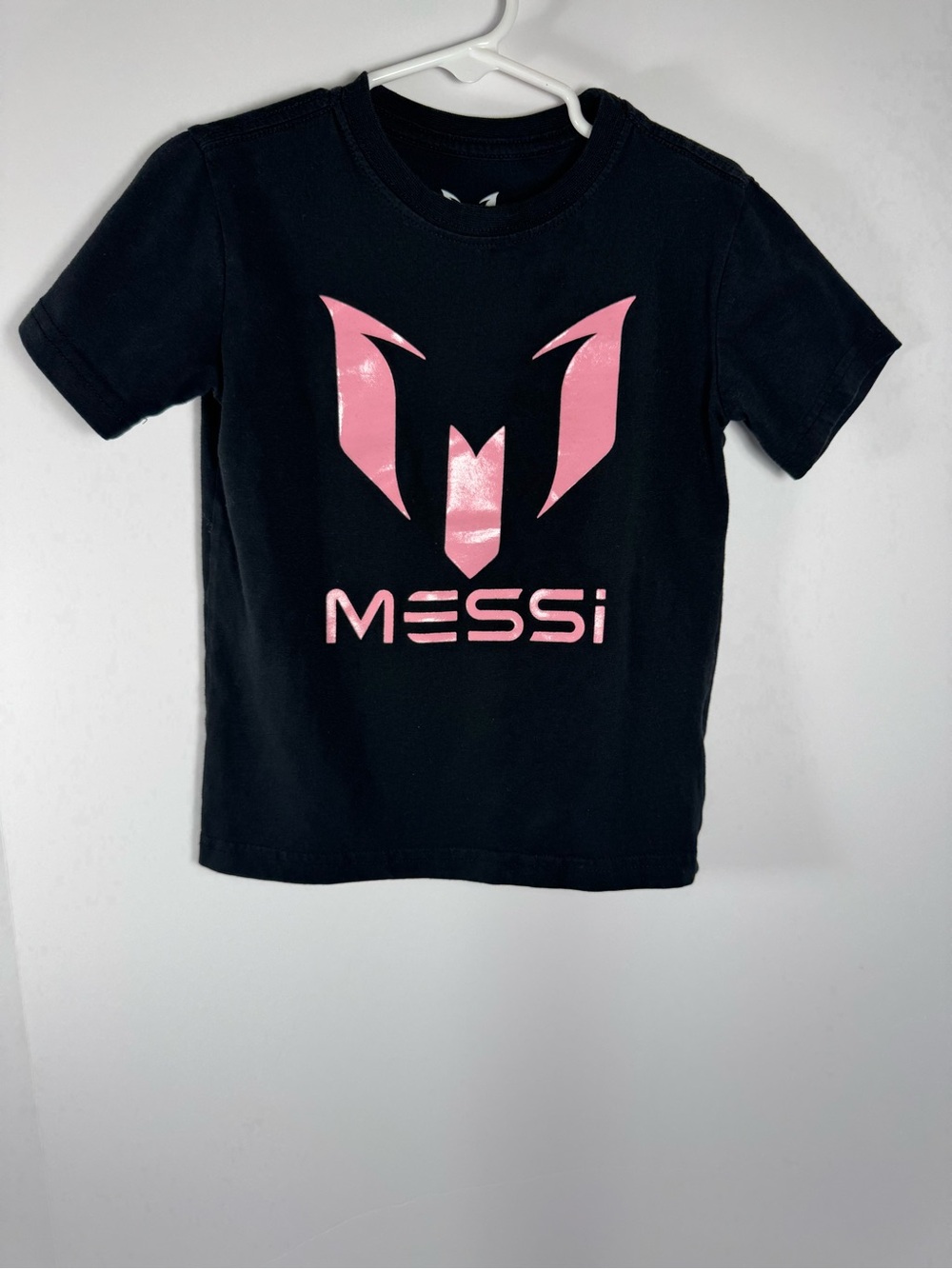 Messi Collection Boys Graphic T-Shirt Size 4 Kids Black Pink Soccer Logo Tee